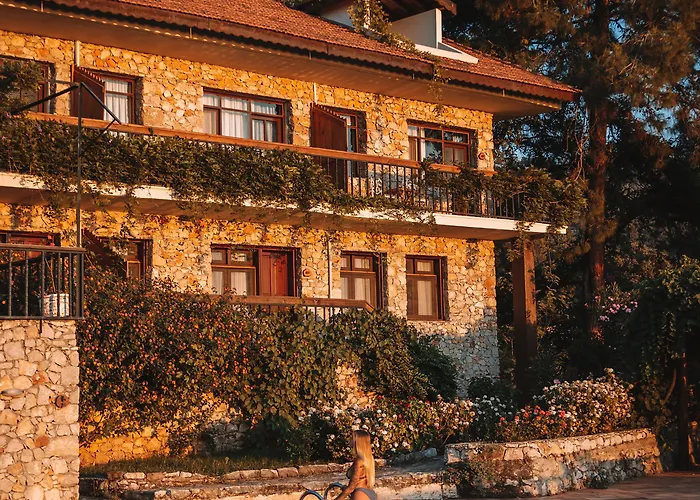 Faralia Hotell
