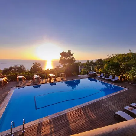 Otel Faralia