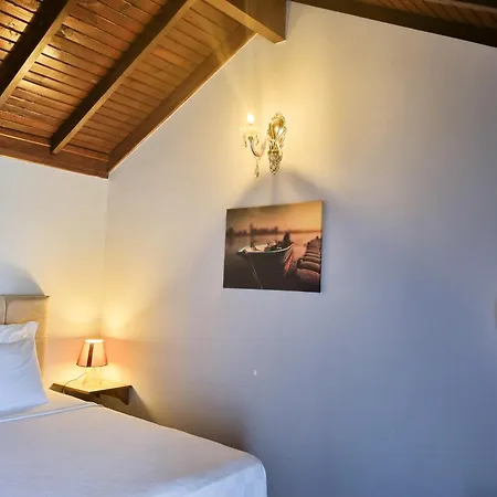 Otel Faralia 3*