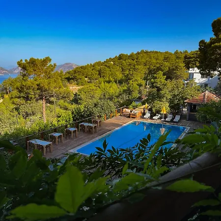 Otel Faralia